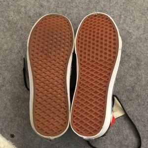 Brand new in the box vans high top sk8 shoes box has a rip size 10 never wore